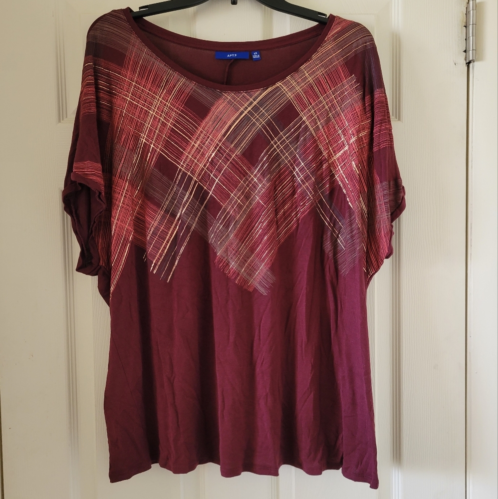 Apt. 9 Size 0X Burgundy Short Sleeve Blouse with Gold Detailing